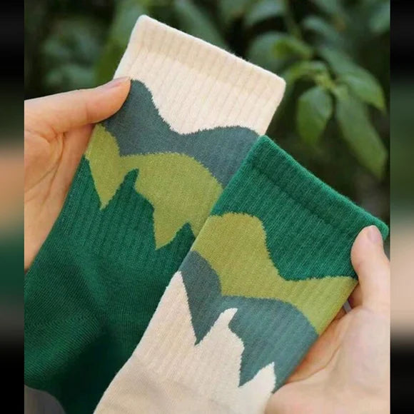 Mountain Themed Design Ankel Length Socks (Pack of 10-Pairs)